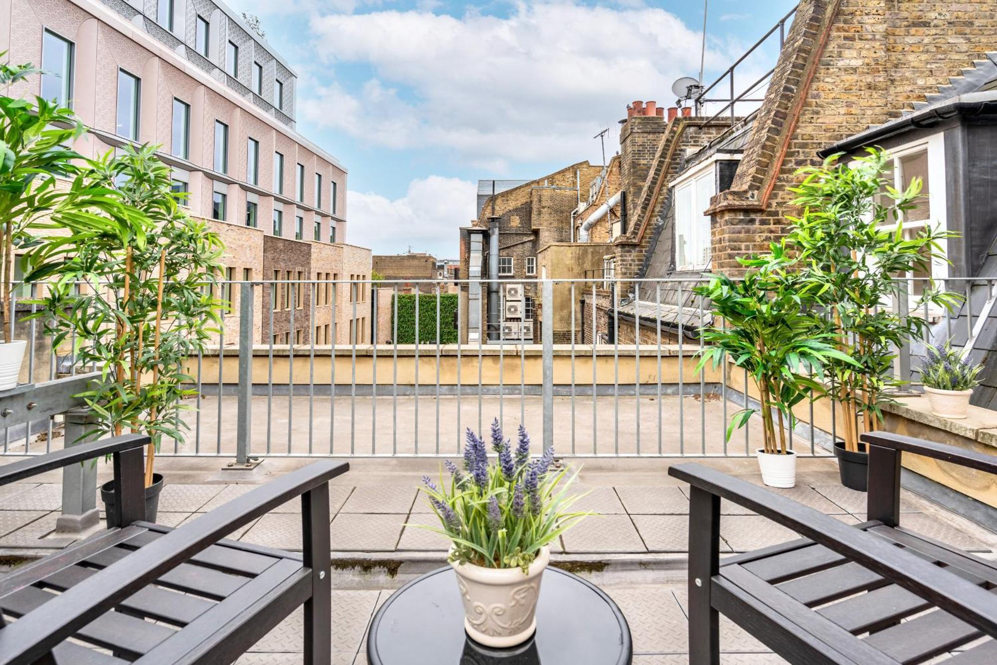 Be London - The Soho Residences Room photo